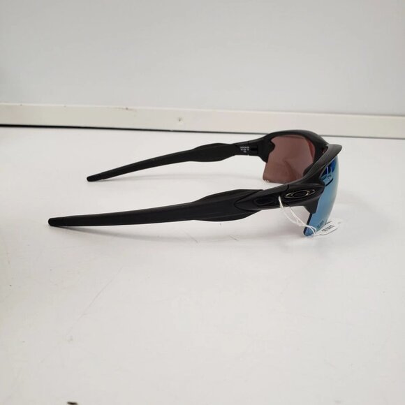 (71982-1) Oakley 59-12 Sunglasses - Picture 5 of 5